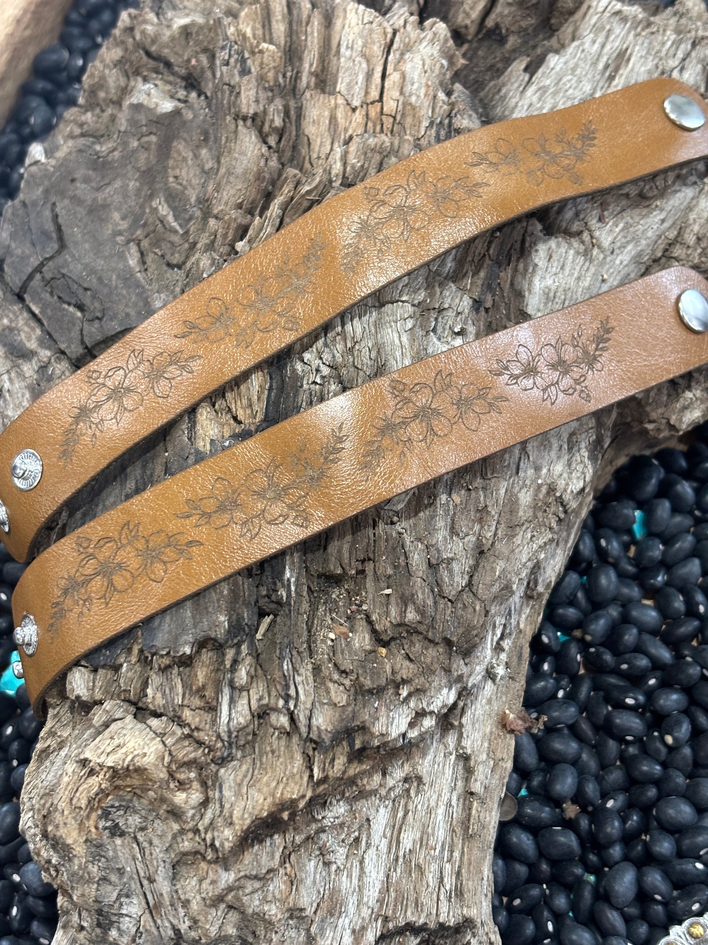 4R's Floral Leather Bracelet