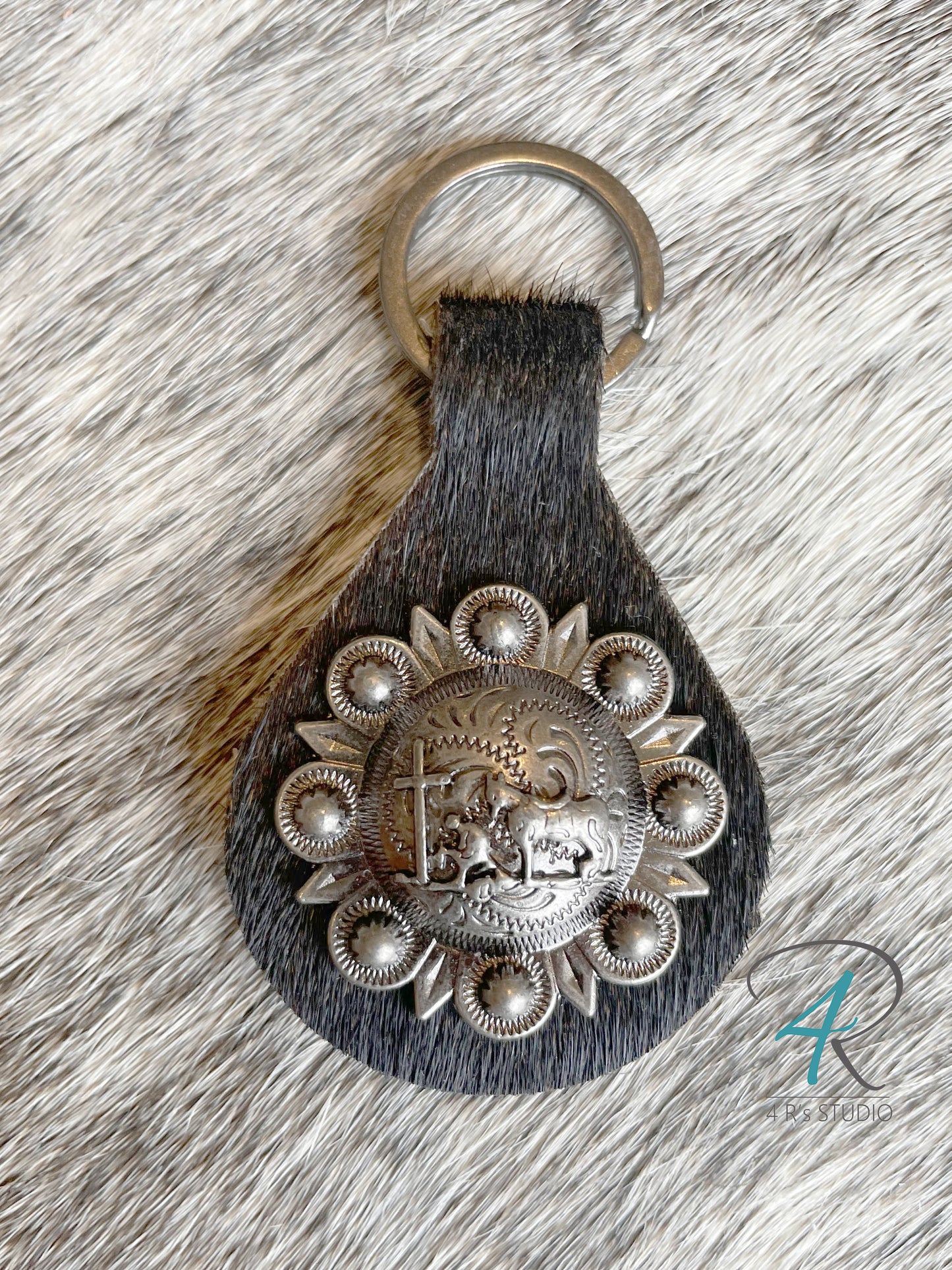 Black Cowhide Gunmetal Concho Keychains