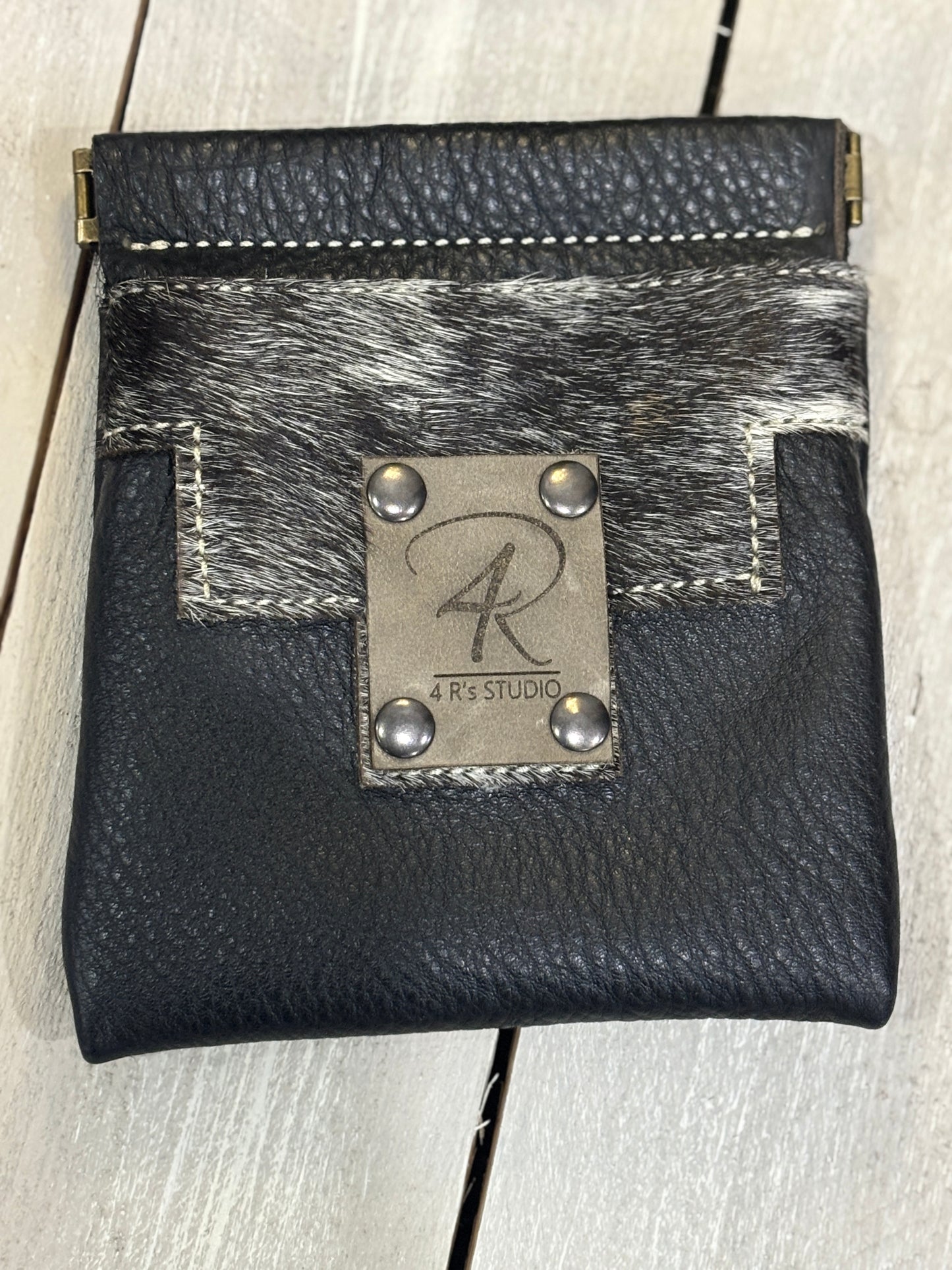 4R's Pinch Pouch - Cowhide