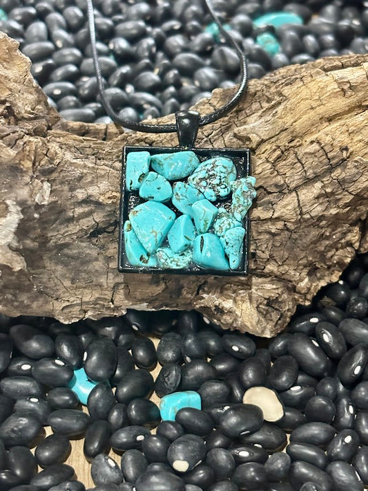4R's Faux Turquoise Necklace