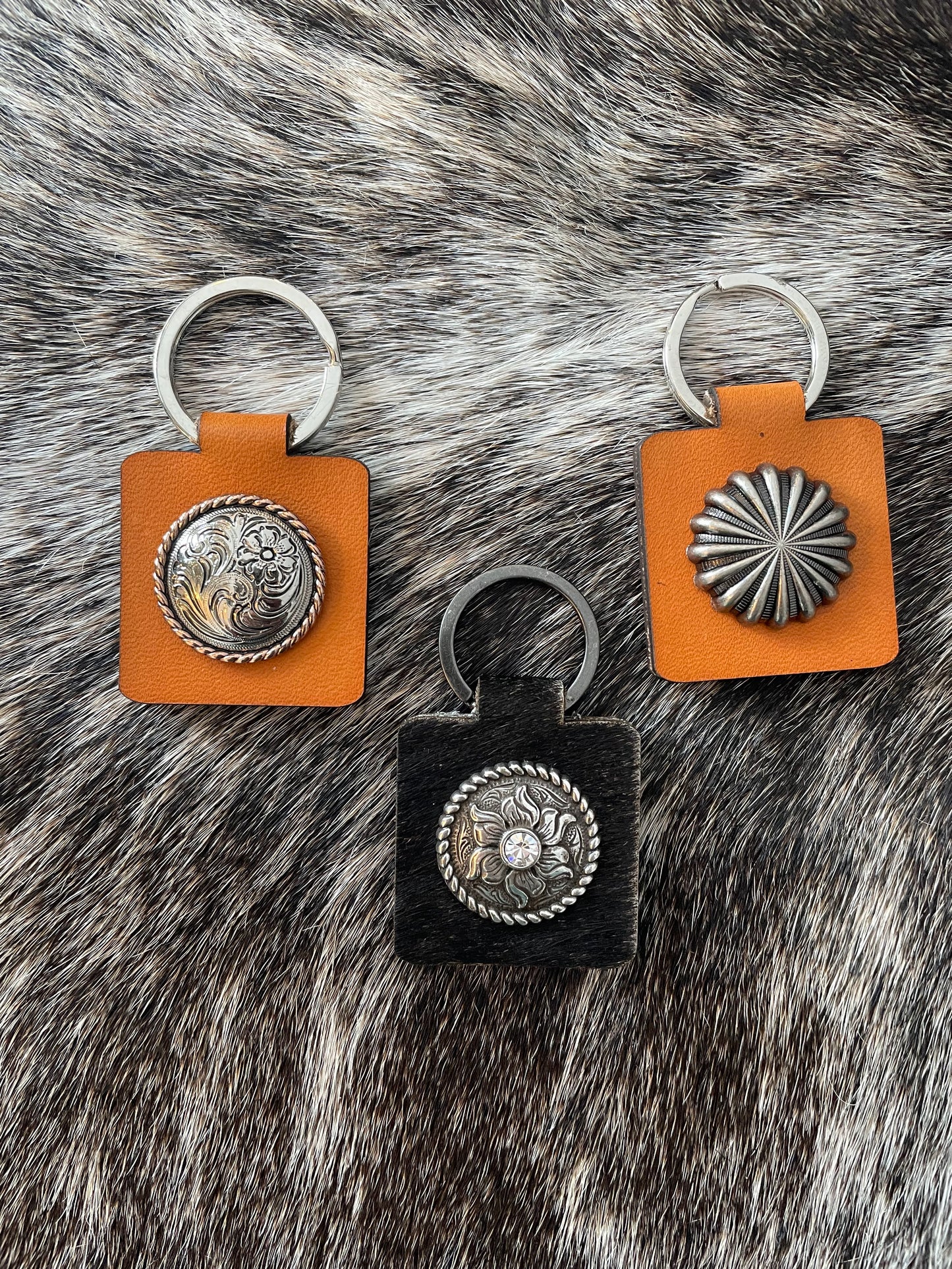 Circle Concho Square Keychains